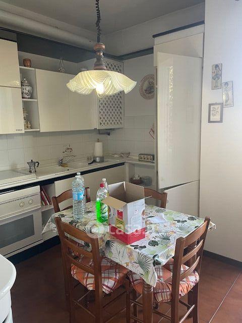 Trilocale in Via Camillo Benso Conte di Cavour 22 — foto 14 di 24