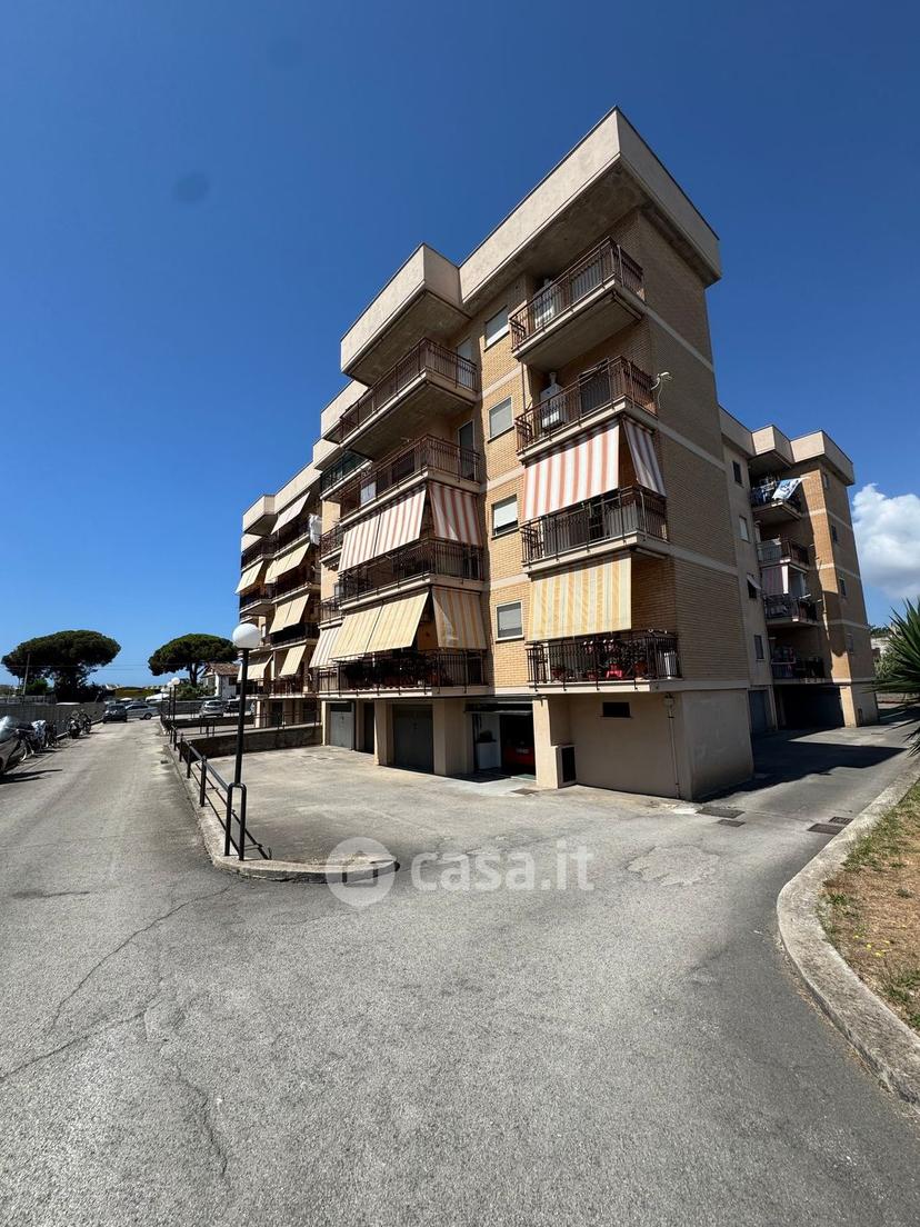 Quadrilocale in Via Firenze 2 — foto 28 di 49