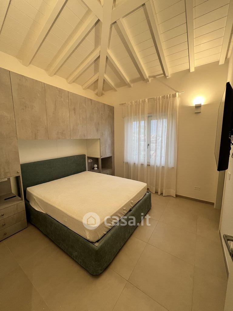 Trilocale in Via La Pace 19 — foto 4 di 21