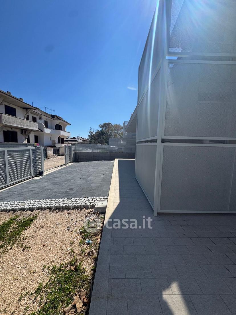 Villa in Via Terracina 58