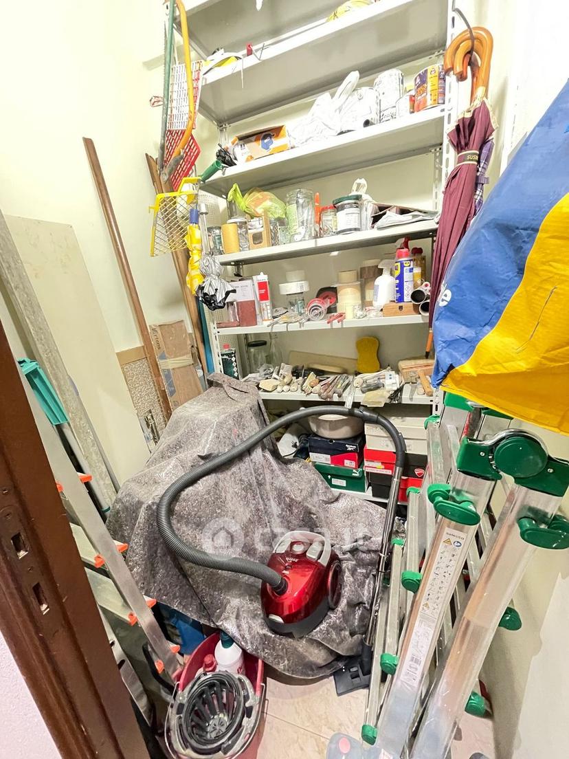 Trilocale in Via Rexello 22 — foto 18 di 25