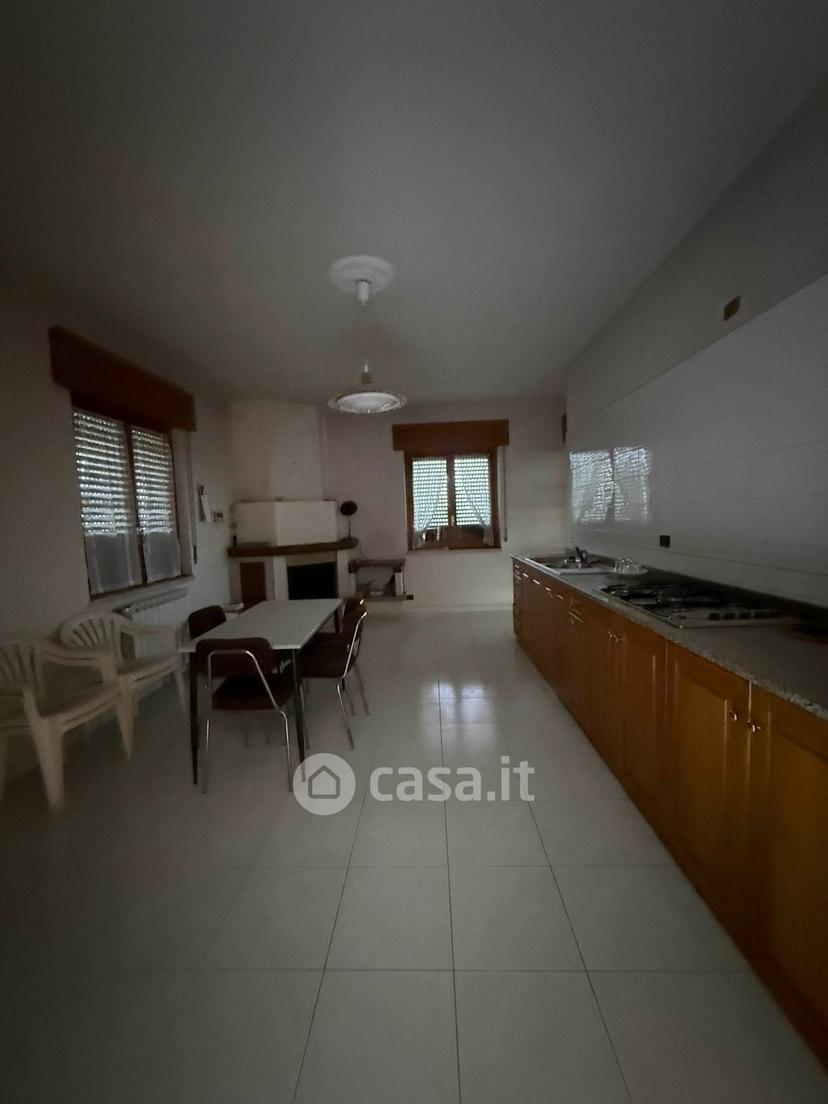 Villa in Via Canale — foto 9 di 57