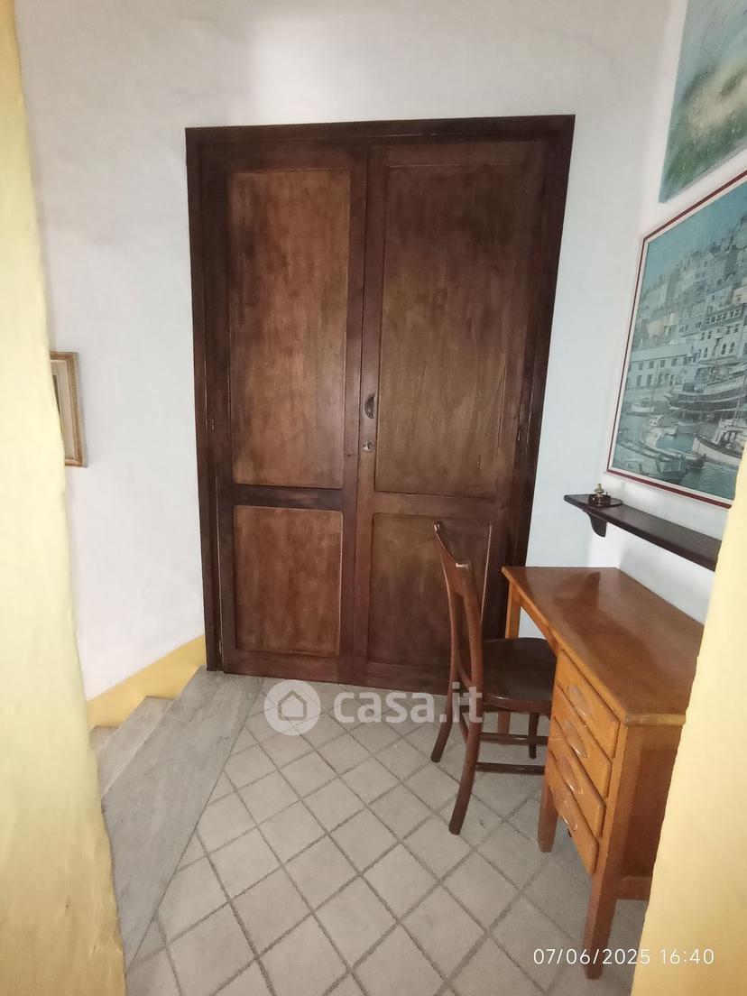 Quadrilocale in Via IV Novembre — foto 11 di 39