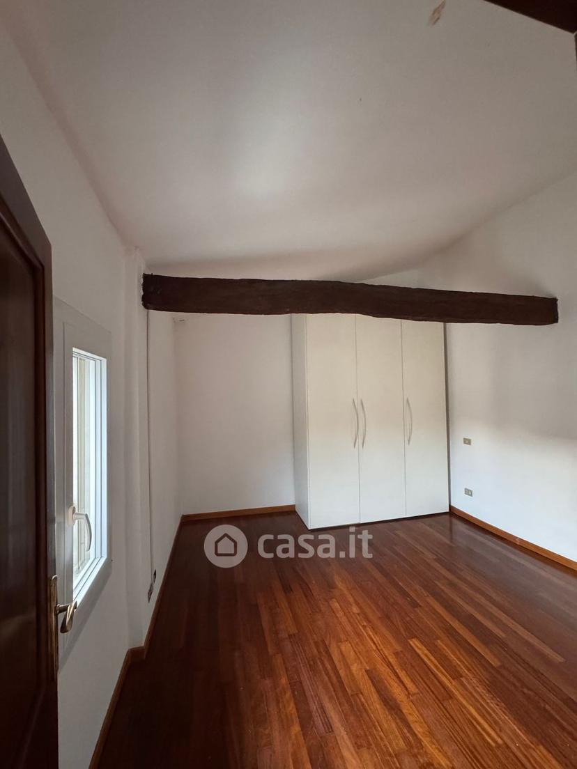 Trilocale in Piazza del Monte — foto 15 di 15