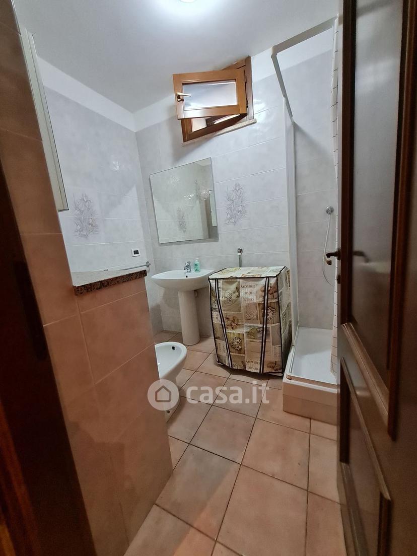 Appartamento in Via Mombello — foto 26 di 28
