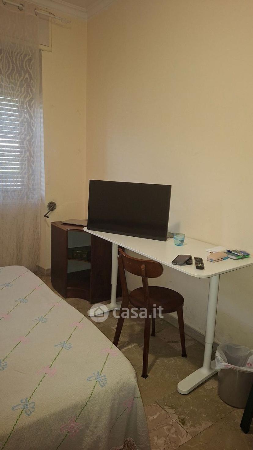 Stanza in Viale Andrea Doria 21 — foto 9 di 13