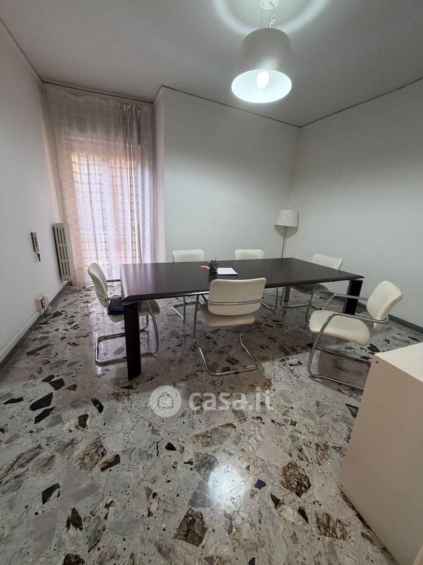 Trilocale in Piazza d'Amora 31 — foto 8 di 15