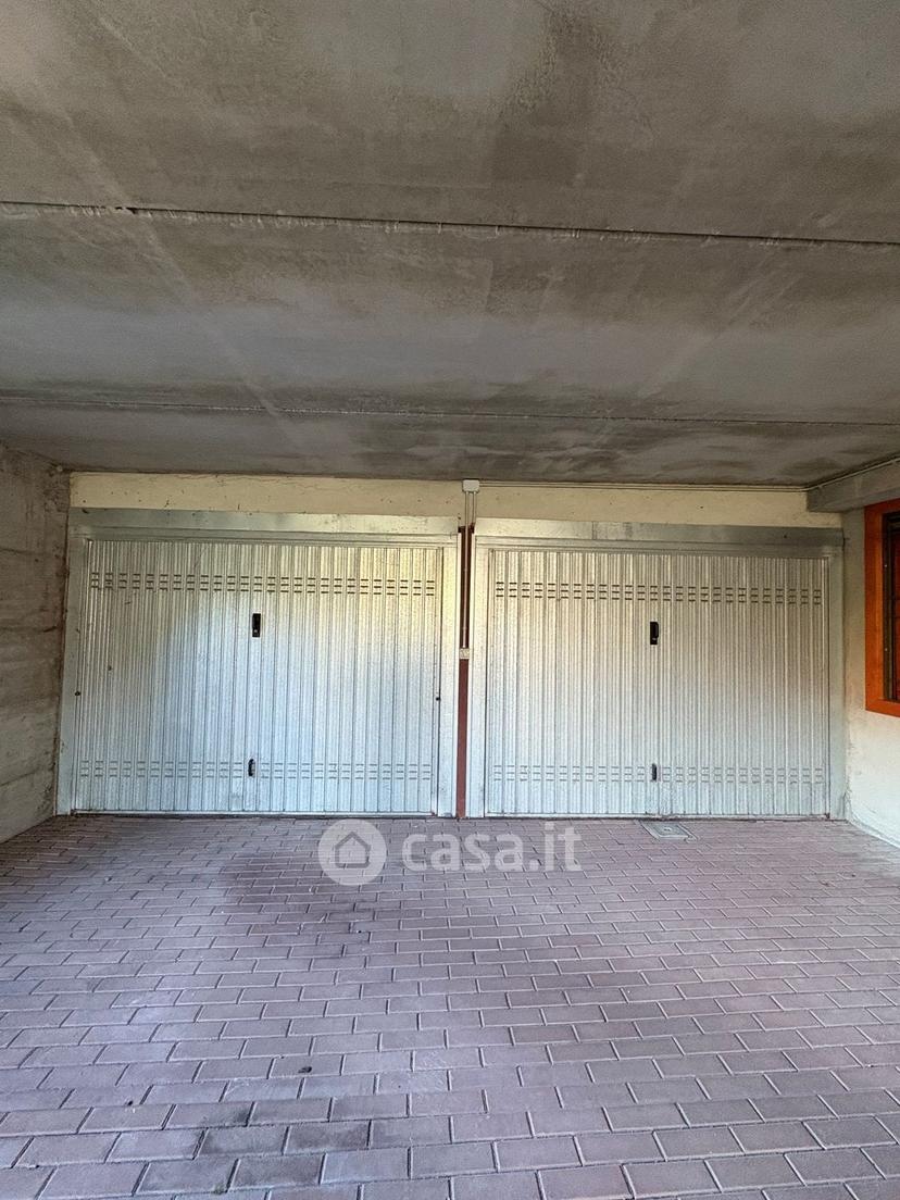 Quadrilocale in Via Vittorio Veneto — foto 8 di 41