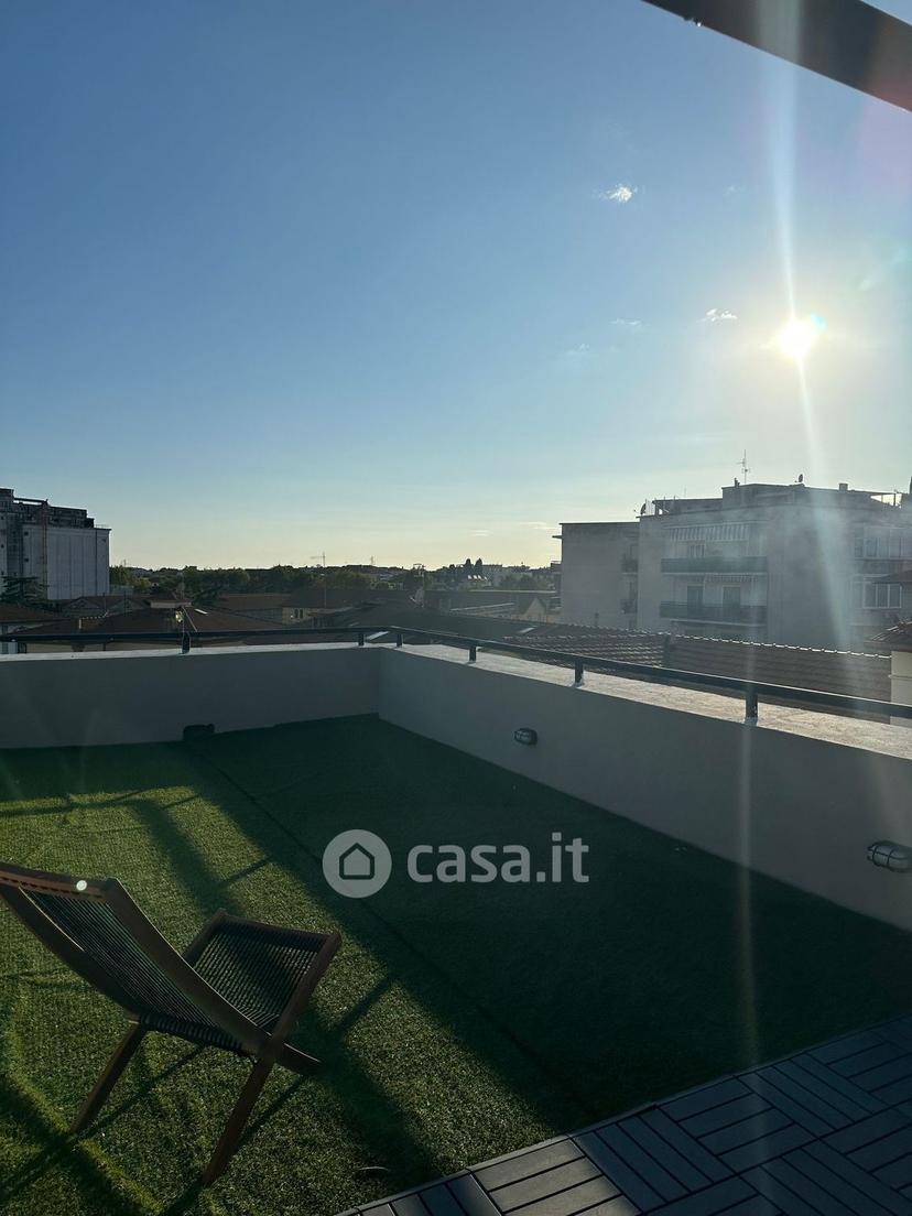 Bilocale in Viale Giacomo Matteotti 52 — foto 2 di 41