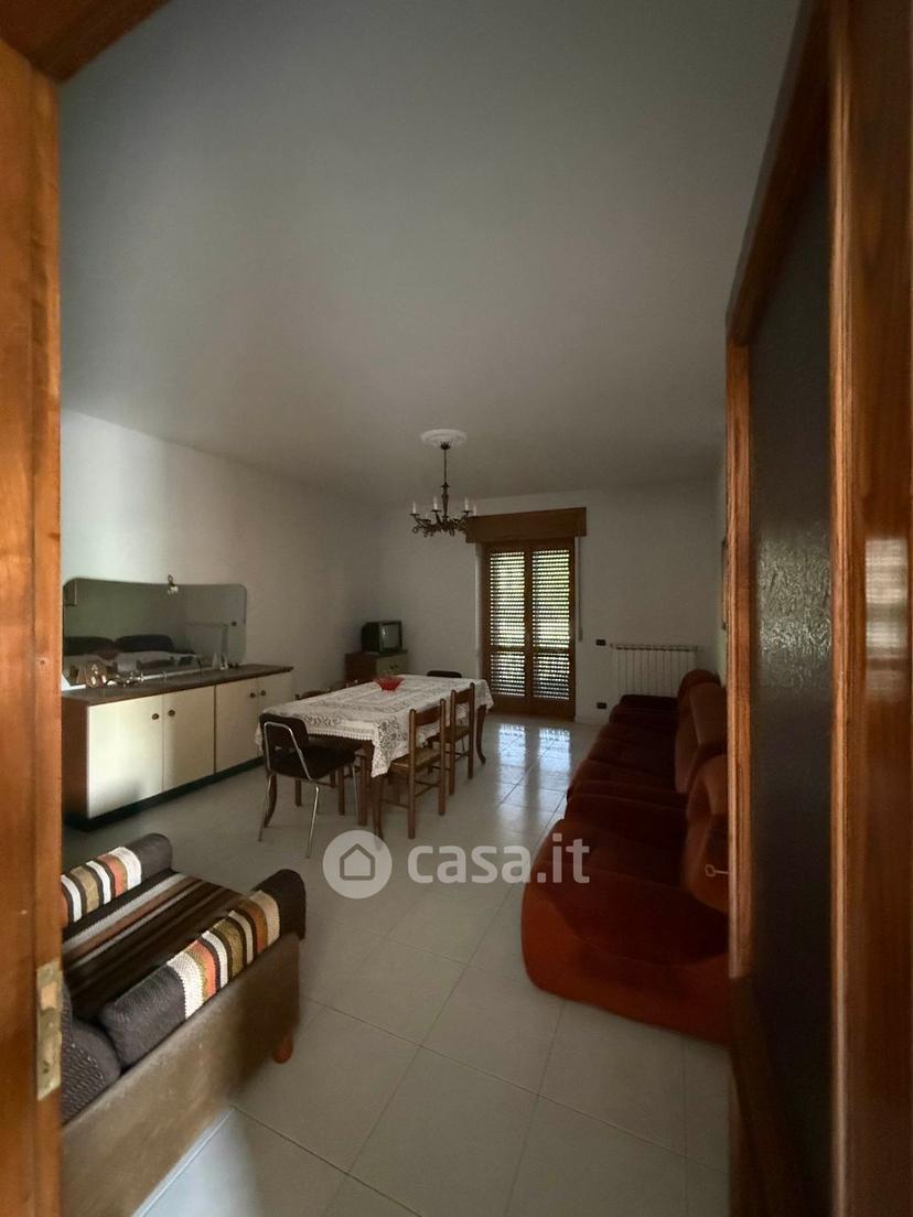 Villa in Via Canale — foto 20 di 57