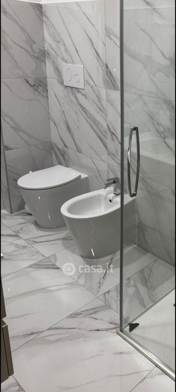 Stanza in Viale Sardegna — foto 4 di 4