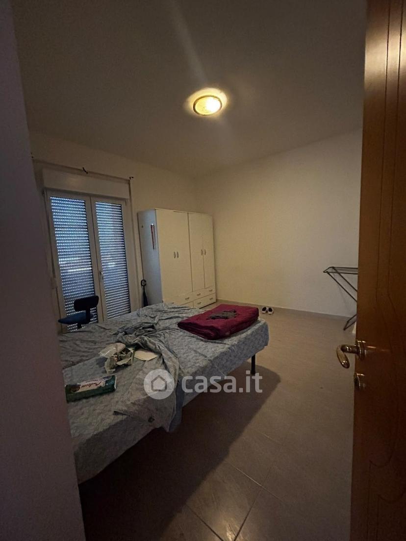 Stanza in Via Principe di Piemonte — foto 15 di 17