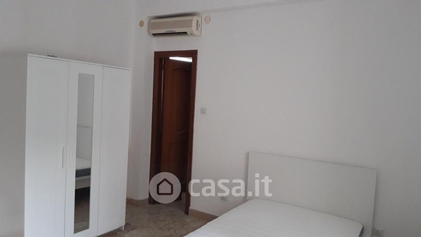 Stanza in Via Alcide de Gasperi 17 — foto 13 di 21