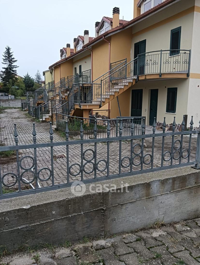 Trilocale in Via dei Popoli Italici — foto 2 di 4