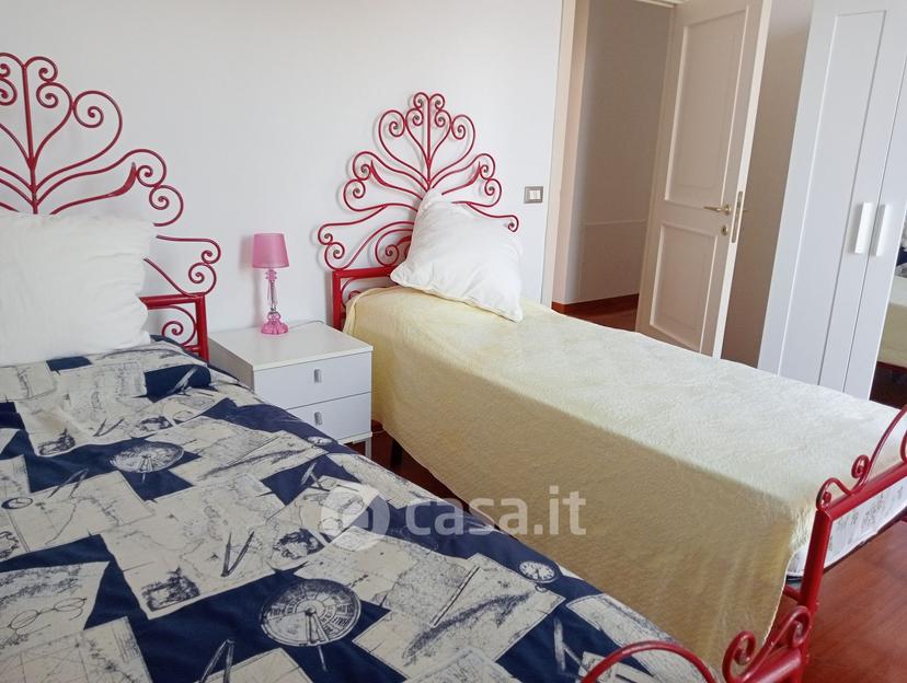 Stanza in Mercantini 8 — foto 11 di 13