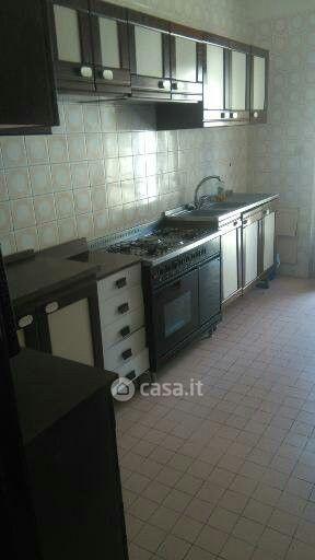 Stanza in Via Giovanni Negri 5 — foto 3 di 12
