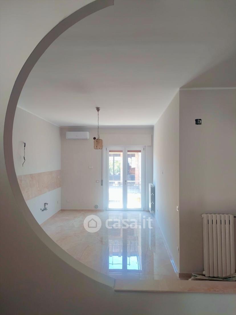 Quadrilocale in Via G. Novello 9 — foto 3 di 9
