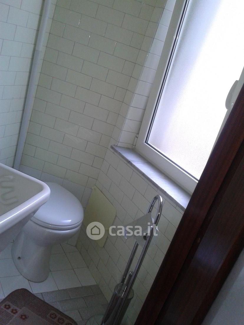 Stanza in Via Romania 35 — foto 7 di 14