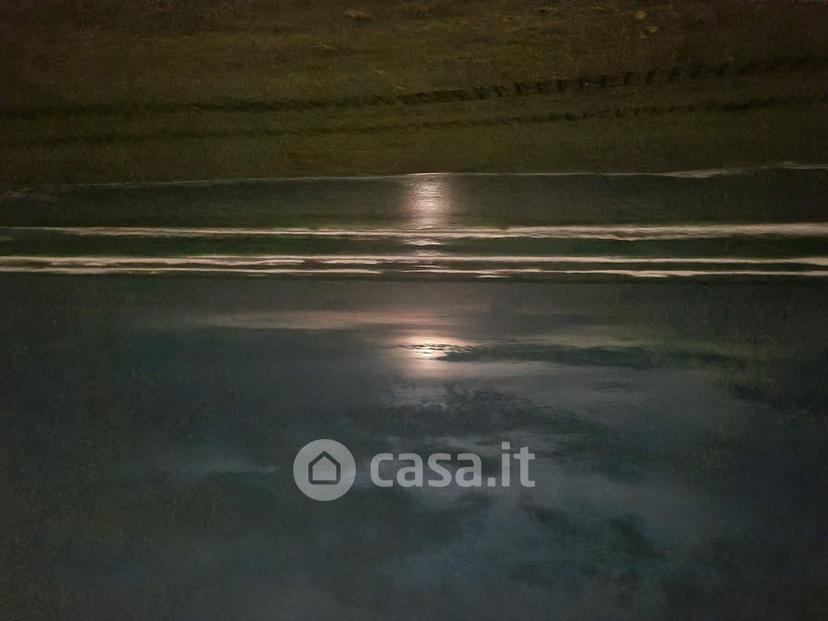 Stanza in Viale Pomezia 3 — foto 13 di 50