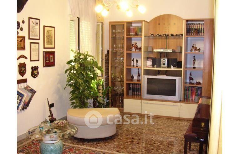 Stanza in Piazza Bernini 51 — foto 4 di 8