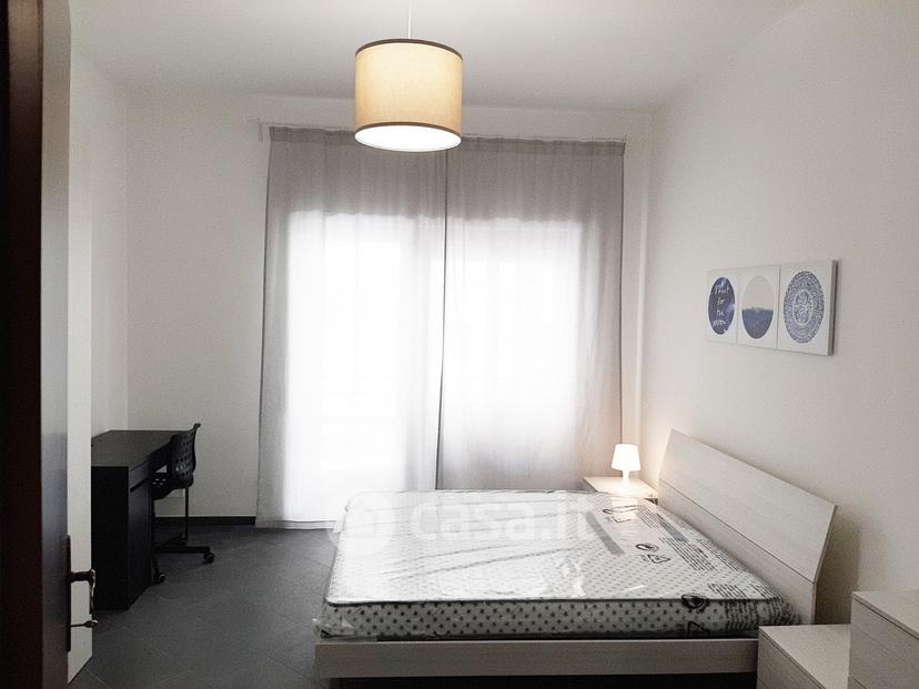 Stanza in Via Scribonio Curione 46 — foto 2 di 10