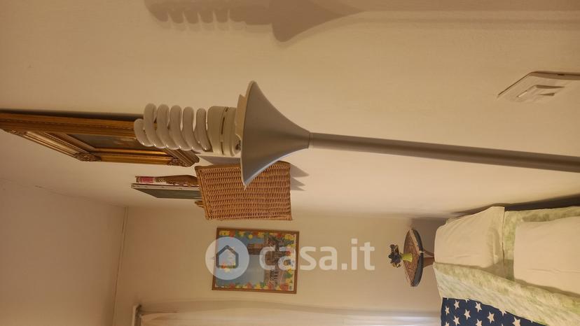 Stanza in Via Carlo Fabri 22 — foto 5 di 6