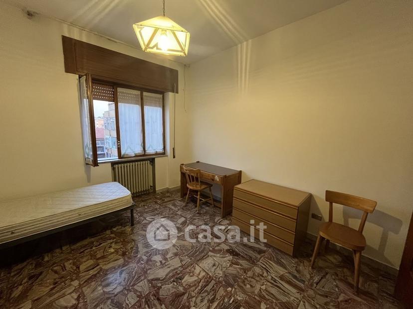 Stanza in Viale Antonio Mellusi — foto 3 di 10