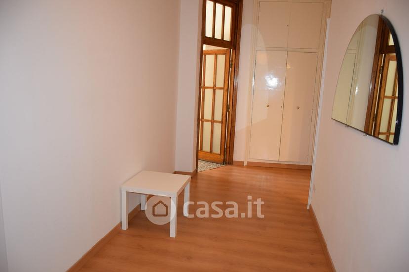 Stanza in Via Angusta 20 — foto 9 di 9
