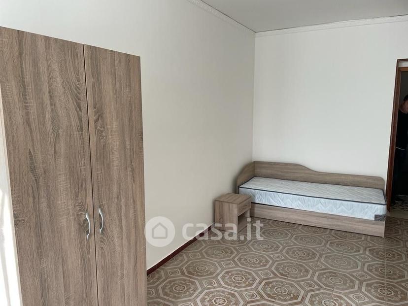 Stanza in Via Giudea II 5 — foto 3 di 5