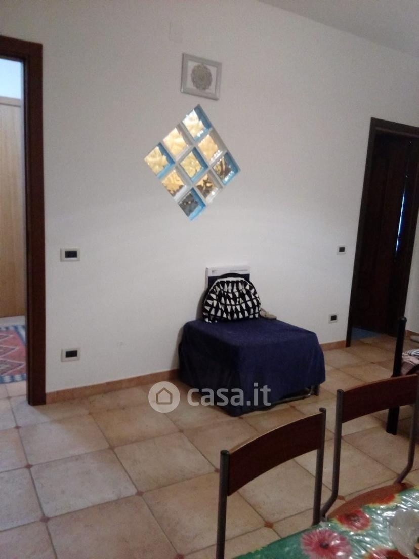 Stanza in Via Giuseppe Mazzini 7 — foto 2 di 3