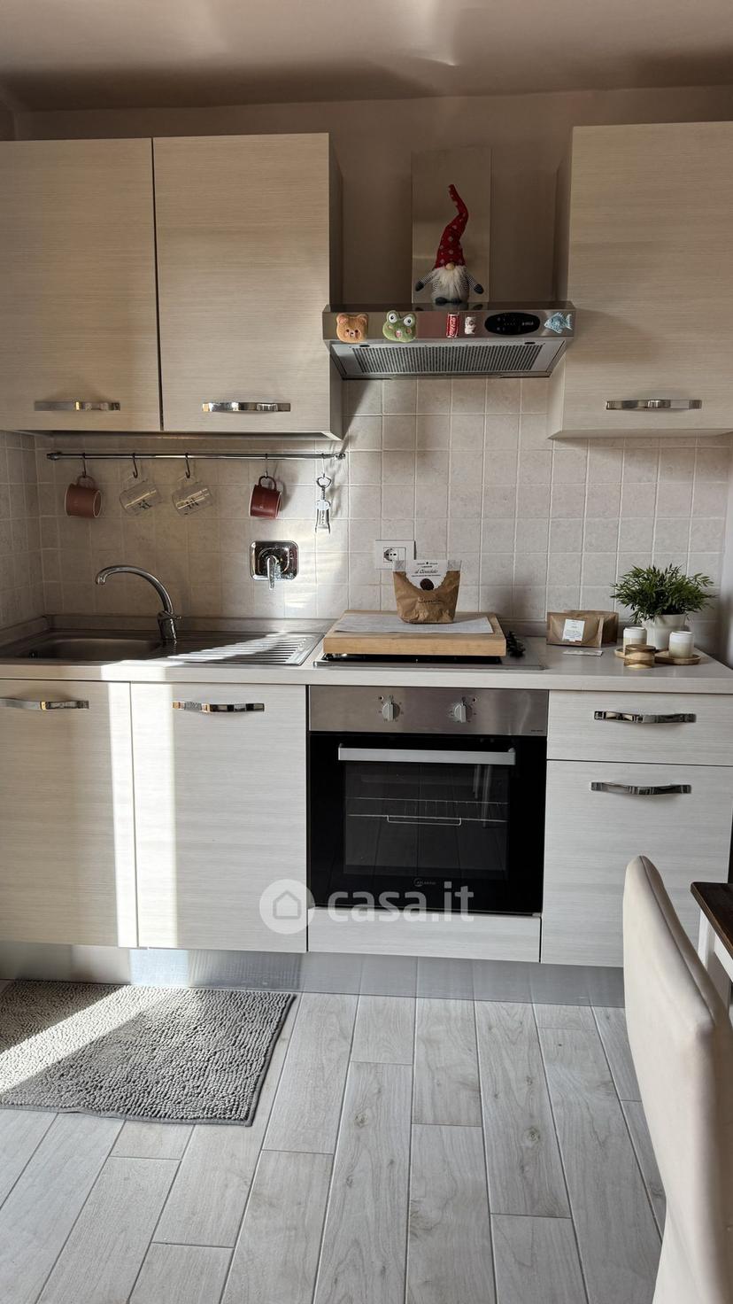 Bilocale in Via Francesco Petrarca 14 — foto 9 di 16