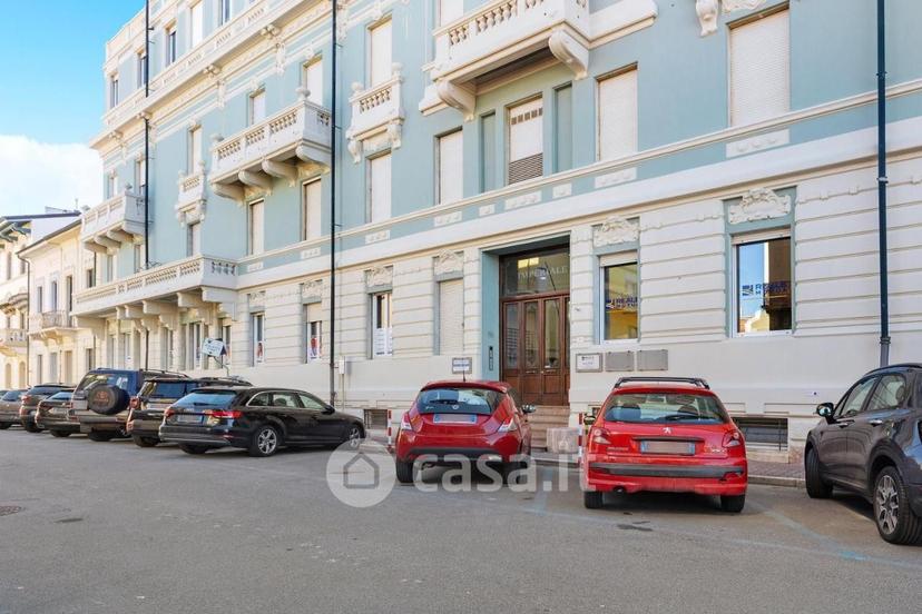 Stanza in Via Giuseppe Giusti 1 — foto 11 di 15