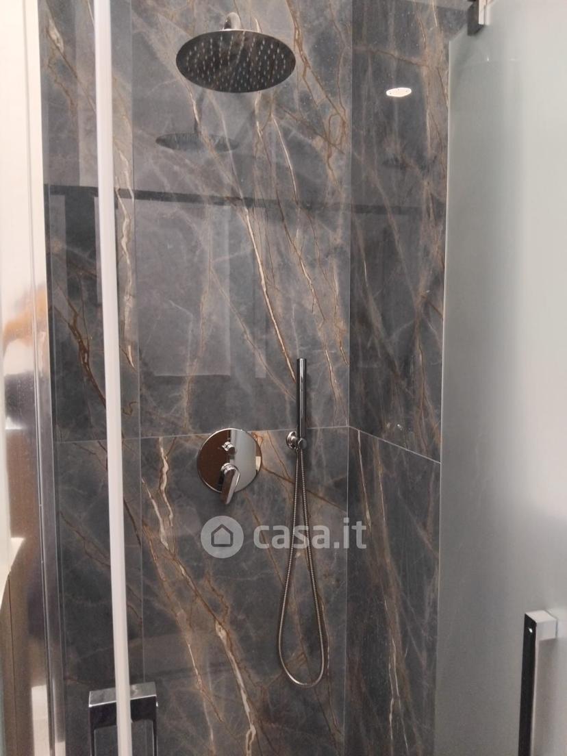 Stanza in Via Vincenzo Pancalducci 80 — foto 2 di 12