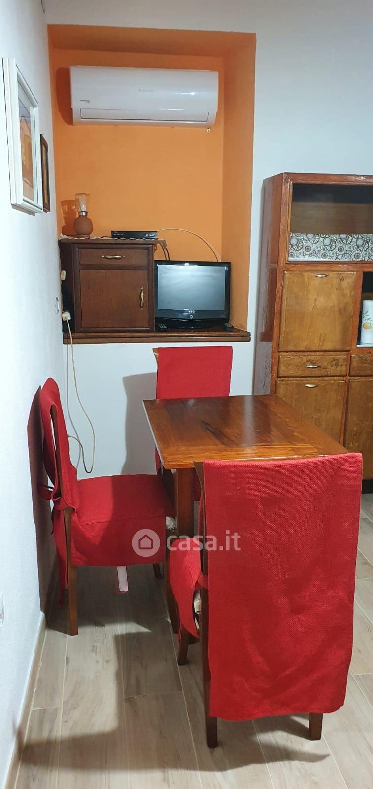 Trilocale in Via San Antonio 10 — foto 18 di 29