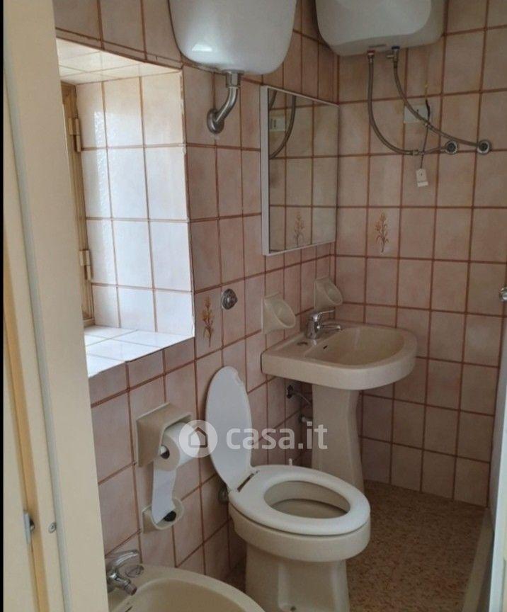 Trilocale in Via Serravalle 75