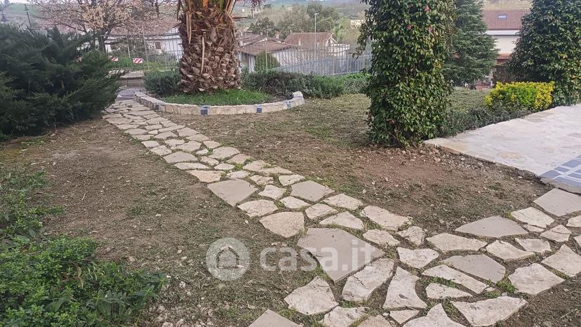 Trilocale in Via Patrizia Mascellaro 2 — foto 18 di 21