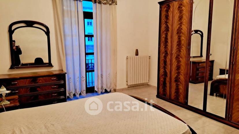 Stanza in Viale San Lorenzo — foto 4 di 12