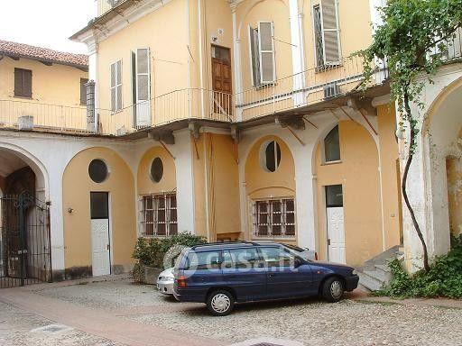 Stanza in Via Monte di Pietà 4 — foto 13 di 31