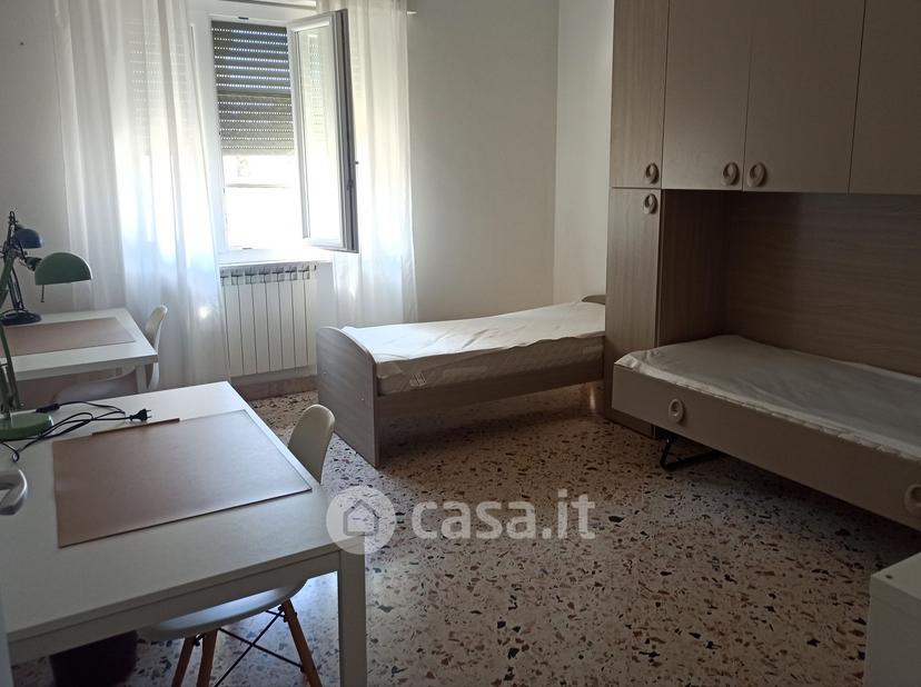 Stanza in Via Alcide de Gasperi 7 — foto 9 di 22