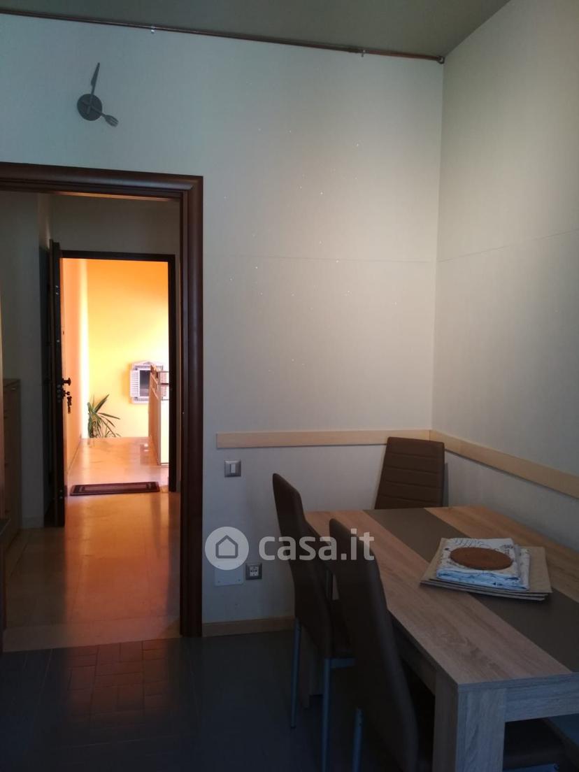Stanza in Via Guglielmo Oberdan 15 — foto 8 di 25
