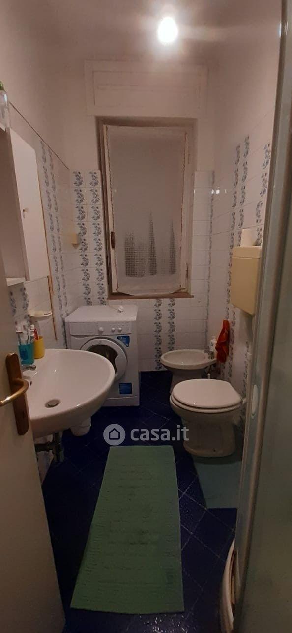 Stanza in Via Domenico Pesenti 4 — foto 2 di 7