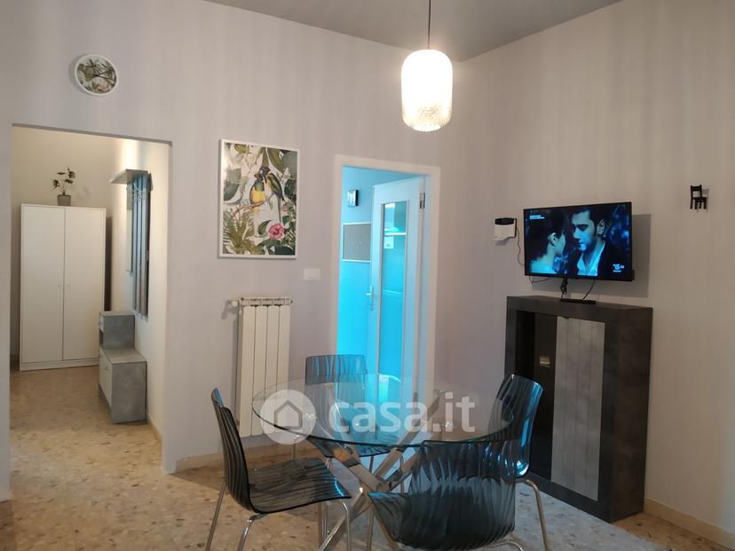 Stanza in Via Giordano Bruno 19 — foto 6 di 22