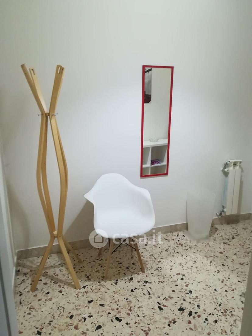 Stanza in Via Alcide de Gasperi 7 — foto 11 di 22