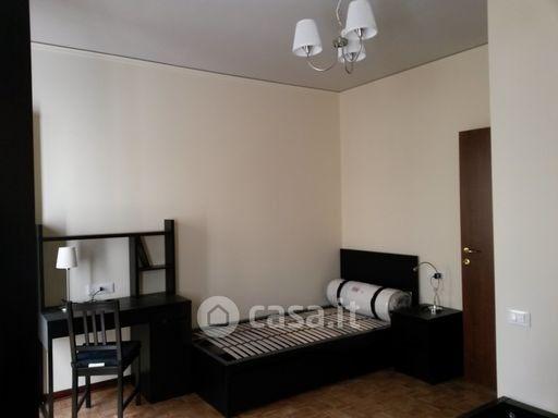 Stanza in Via Guglielmo Oberdan 15 — foto 17 di 25