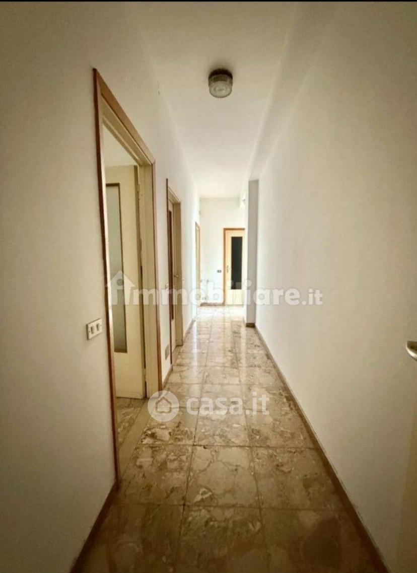 Stanza in Via Angelo Massarotti 77 — foto 17 di 18