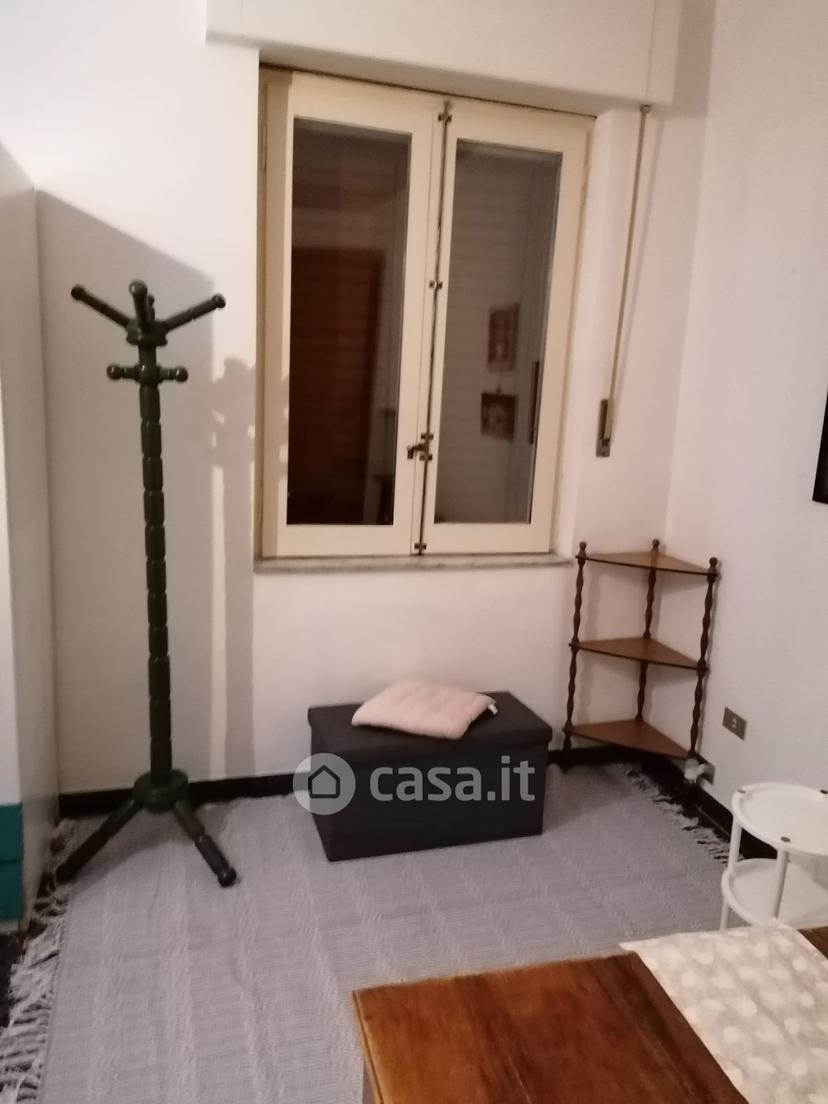 Stanza in Via Vincenzo Comi 21 — foto 5 di 5