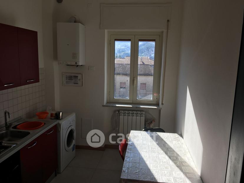Stanza in Strada Regionale 426 di Polla 140 — foto 5 di 5