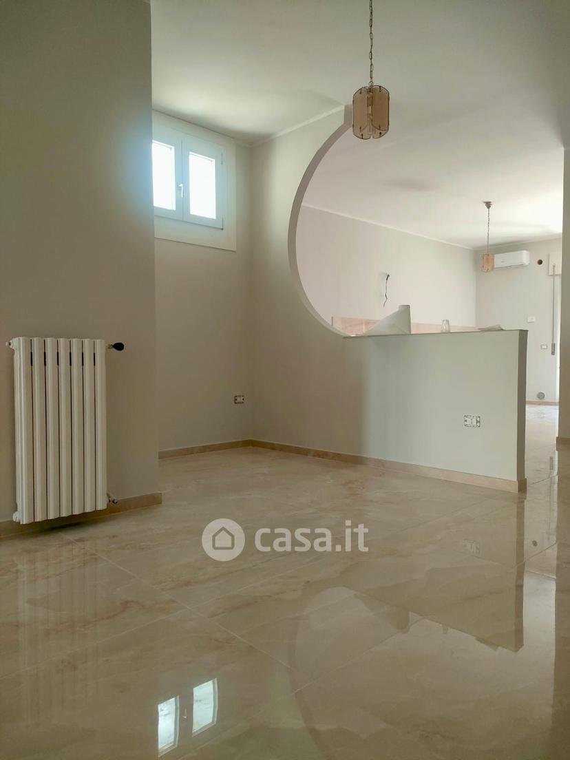 Quadrilocale in Via G. Novello 9 — foto 6 di 9