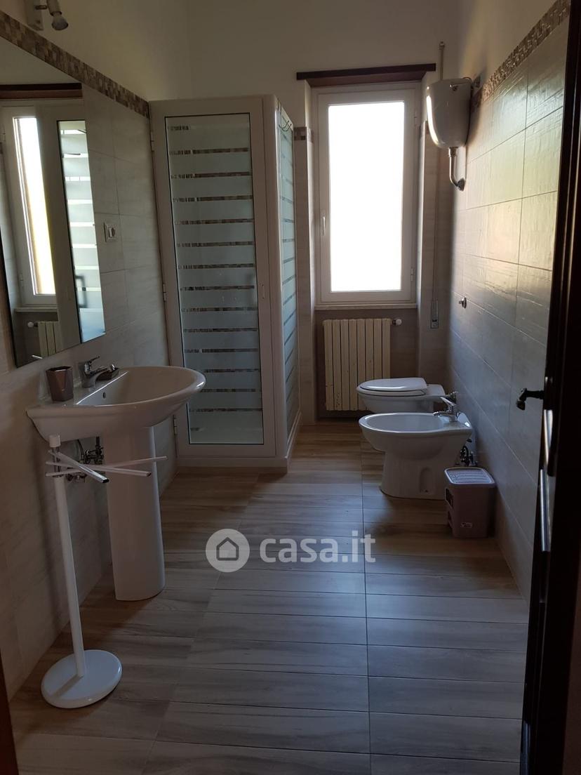 Stanza in Via Marano 177 — foto 4 di 8