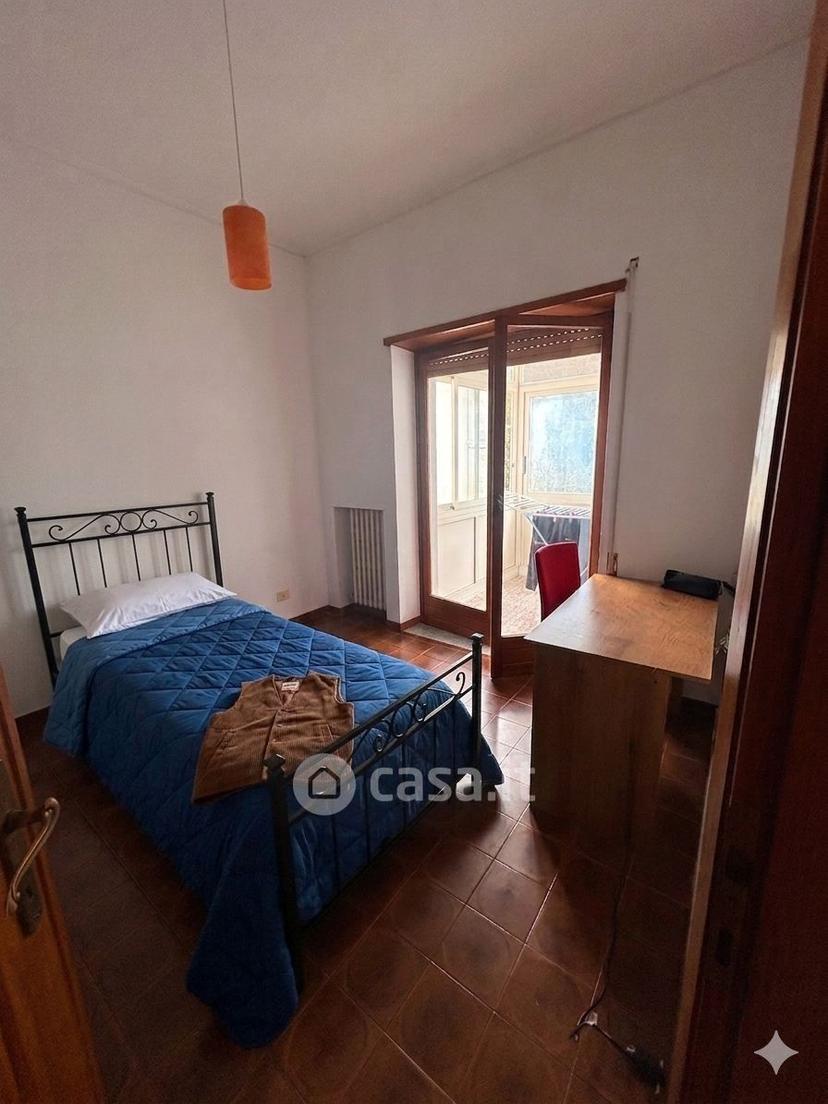 Stanza in Via Gaetano di Biasio — foto 3 di 7